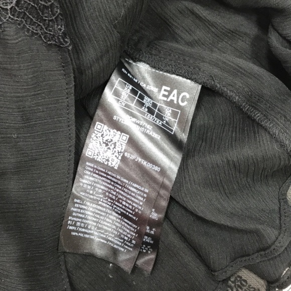 Guess Off-The-Shoulder Lace-Trim Top - Picture 3 of 5